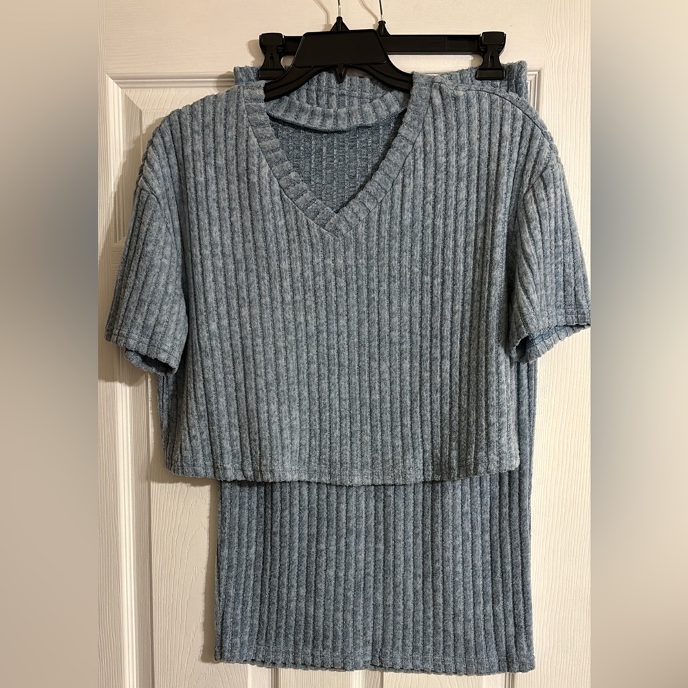 Ribbed Knit V-Neck Top and Skirt Set